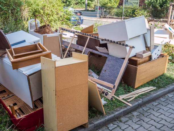 Best Commercial Cleanout Services  in Locust Valley, NY